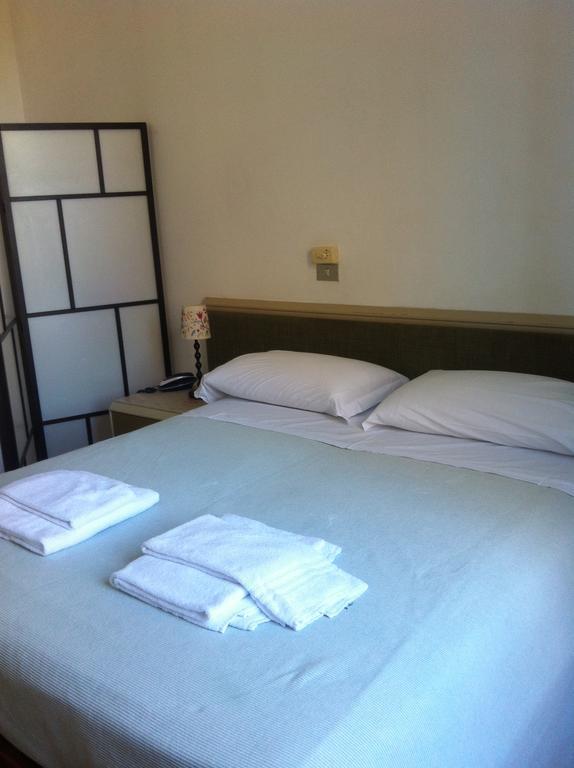 Hotel Gambara Milan Exterior photo